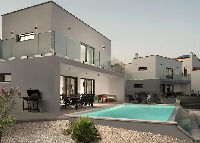 Kalu 2 Villa