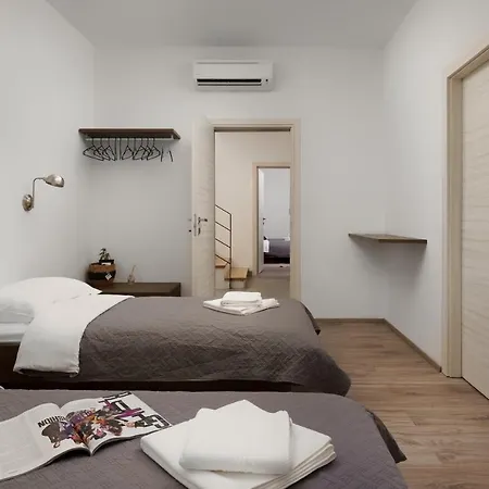 Villa Kalu 2 *