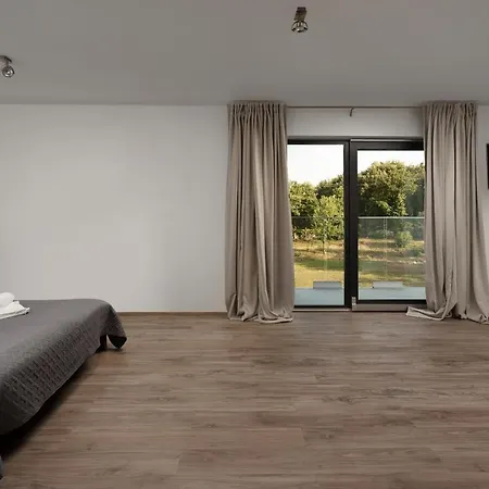 Villa Kalu 2 *
